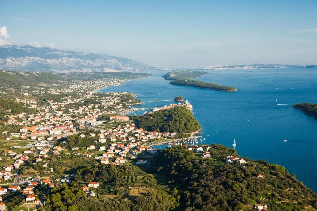 Apartment In Palit With Terrace, Air Conditioning, Wi-Fi Mundanije Croatia
